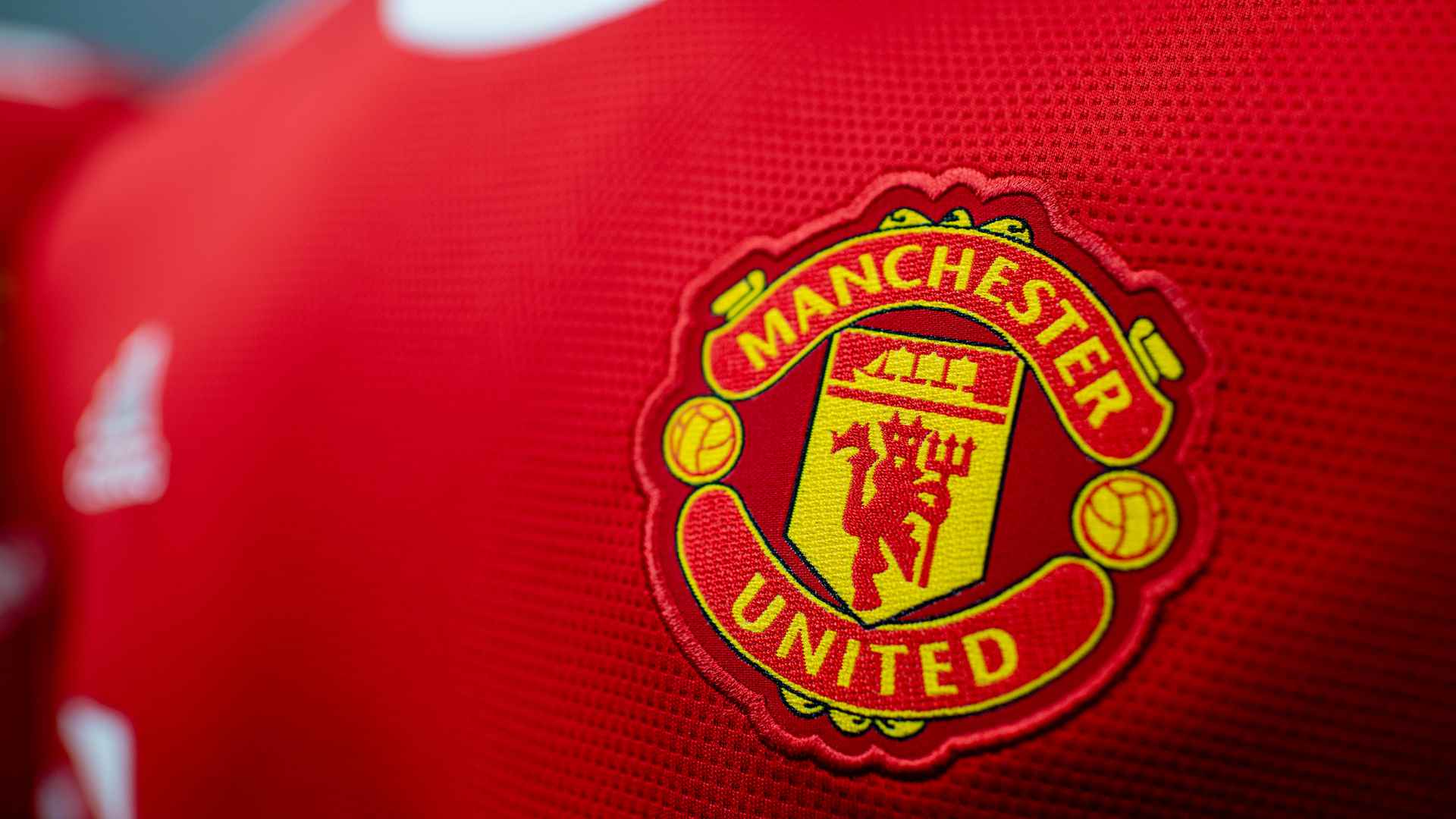 Manchester United jersey with Microsoft Copilot logo